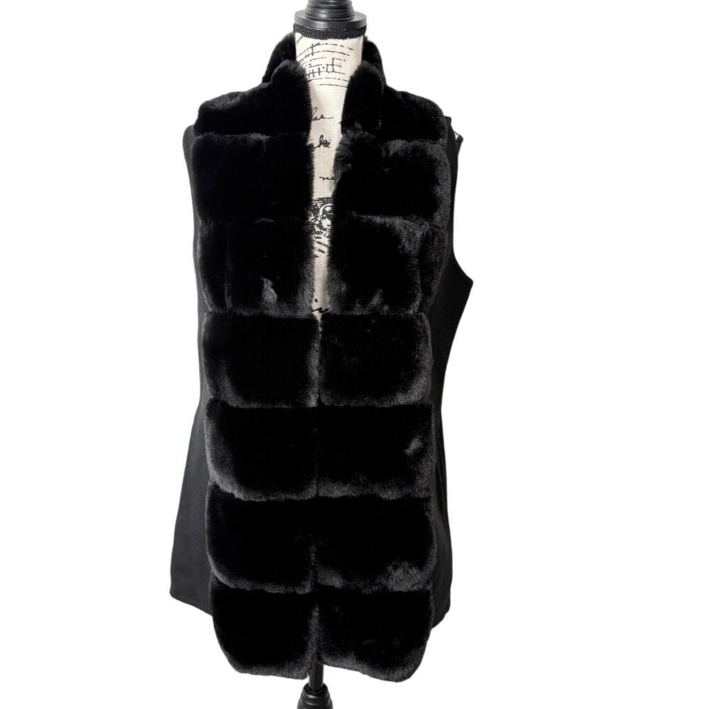 J. McLaughlin Black Faux Fur Vest Sleeveless Open Front Cozy Chic Size L